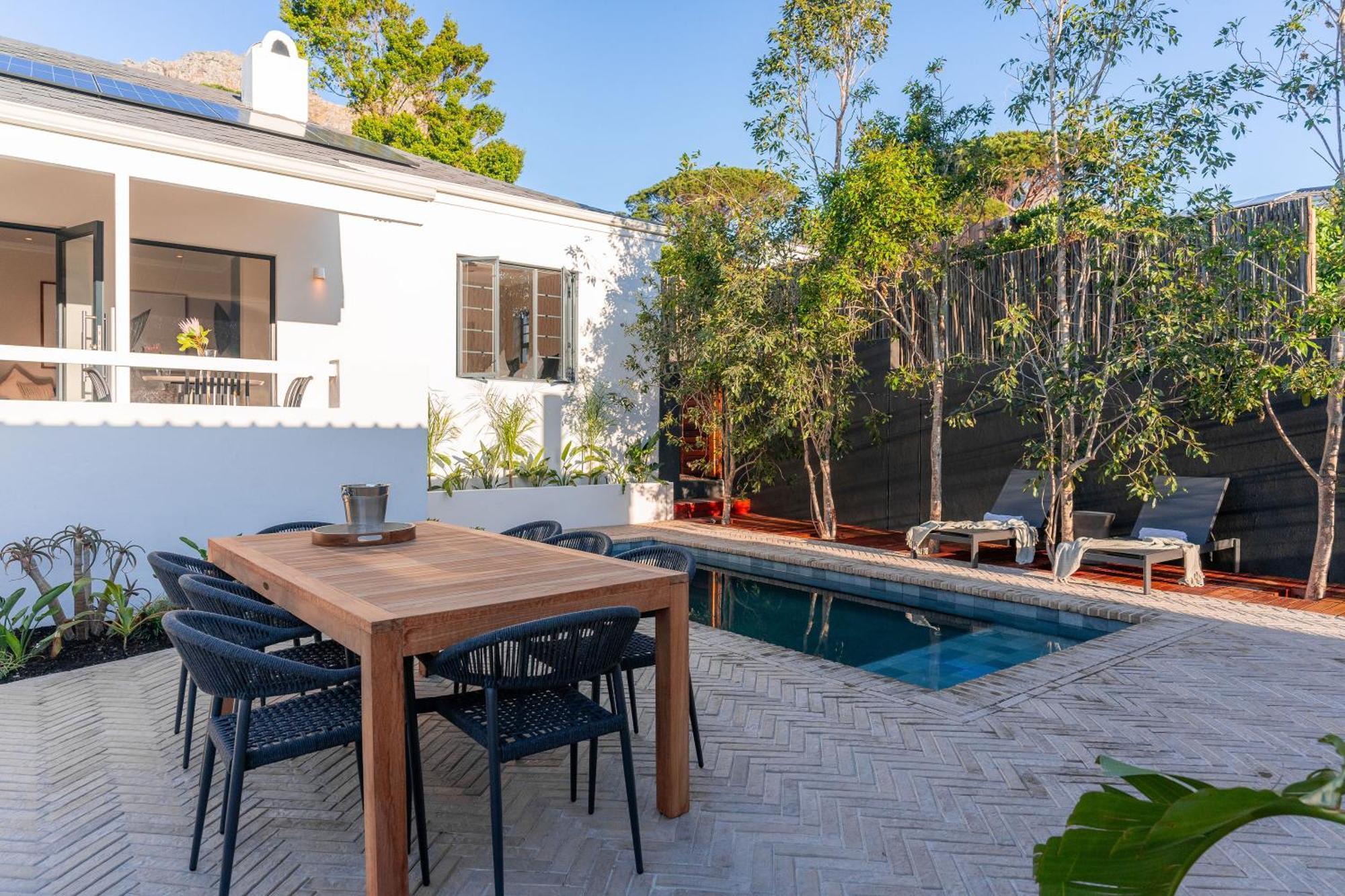 Boutique Coastal Retreat