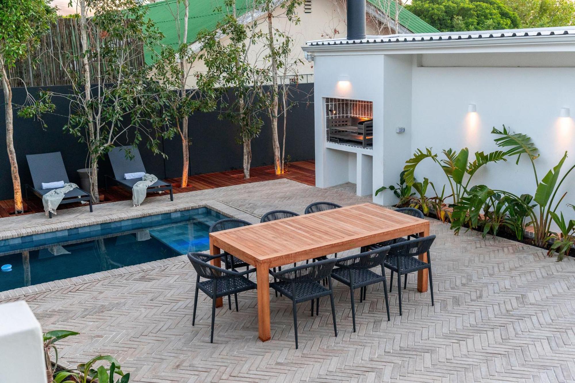 Villa Boutique Coastal Retreat *