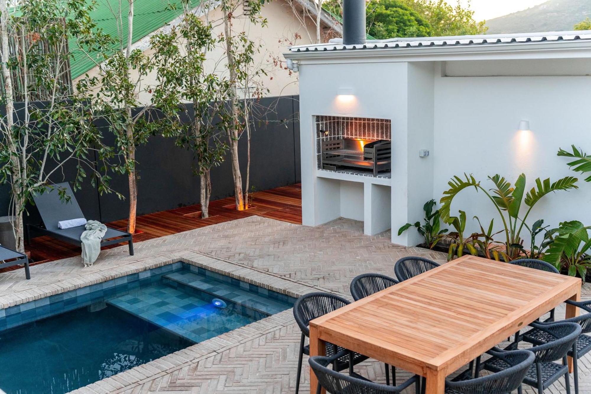 Villa Boutique Coastal Retreat