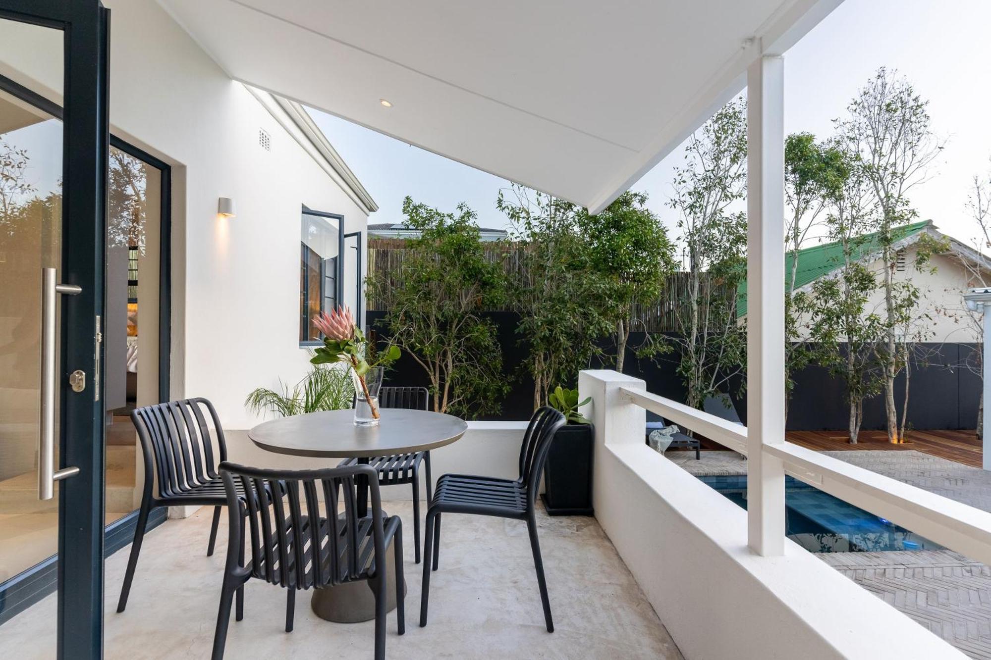 Boutique Coastal Retreat * Le Cap